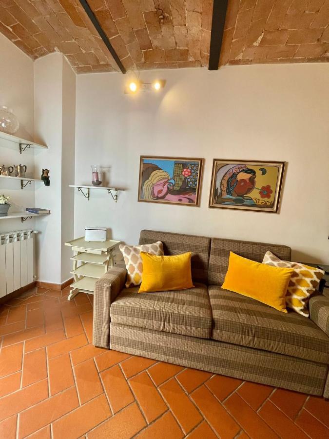 Maila Apartments 25Min From Florence Prato  Exteriör bild